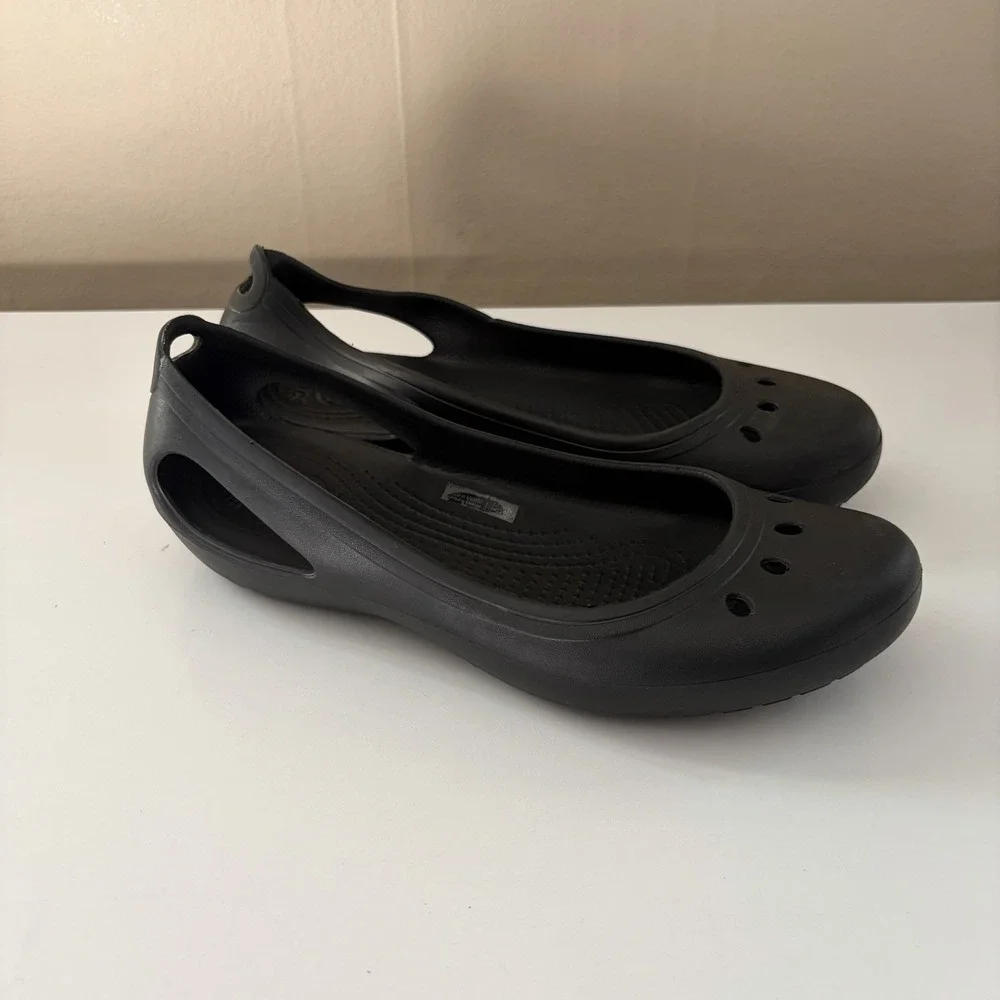 Crocs Womens Kadee Ballet Flats Size 7 Black Casual Comfort Everyday